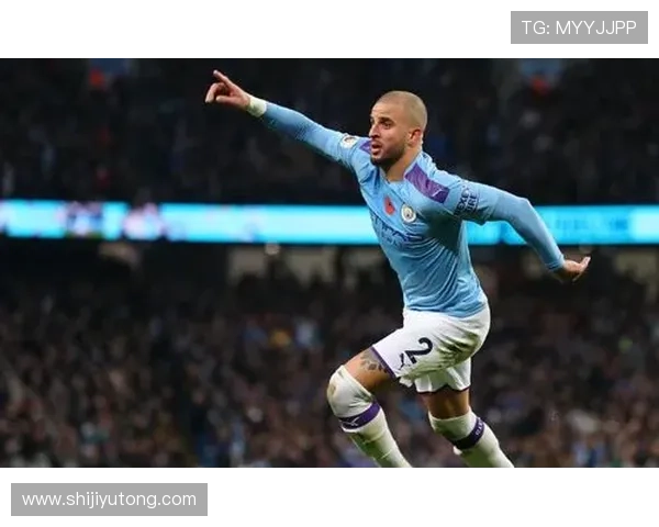 今日足球明星风采展示与精彩瞬间回顾图集